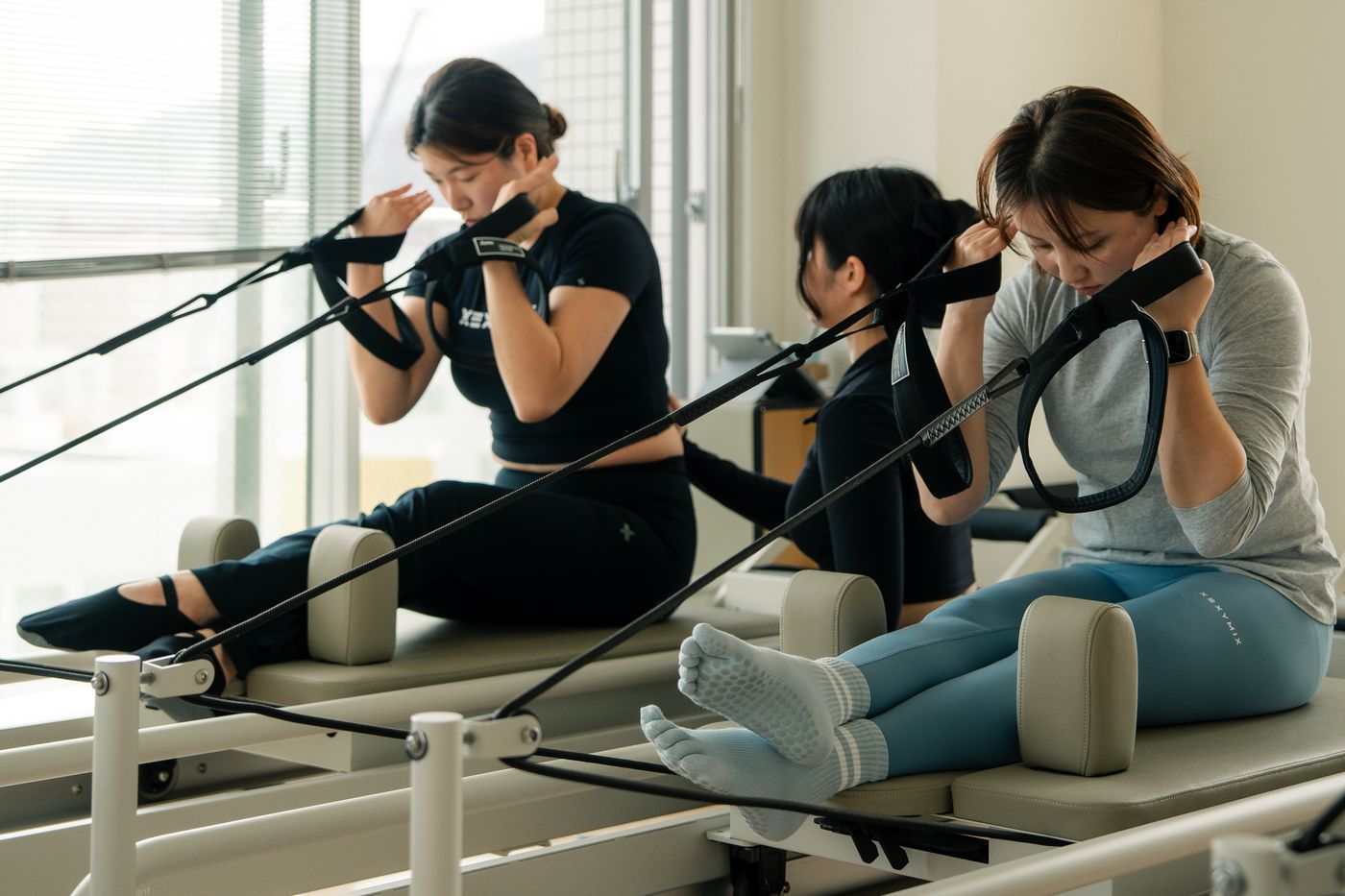 少人数で一人ひとりが集中して取り組む様子
